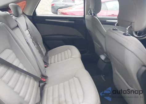 2013 Ford Fusion S из США, поврежденный, VIN 3FA6P0G76DR296498